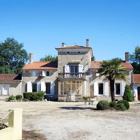 Ferienhaus Pontac-gadet 2 By Interhome
