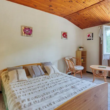 Pontac-gadet 2 - Jdl101 By Interhome Дом отдыха Jau-Dignac-et-Loirac